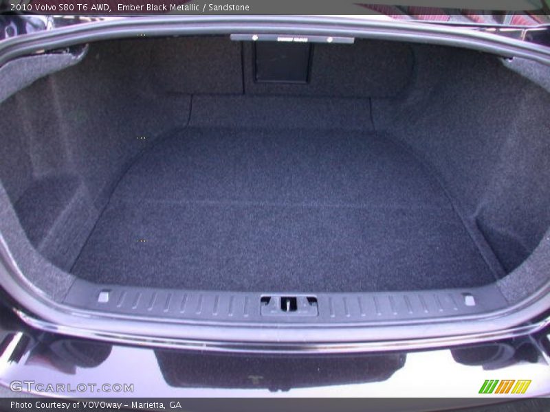  2010 S80 T6 AWD Trunk
