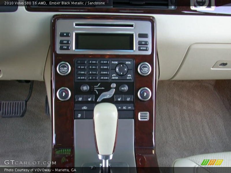 Controls of 2010 S80 T6 AWD