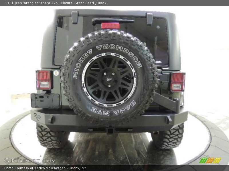 Natural Green Pearl / Black 2011 Jeep Wrangler Sahara 4x4