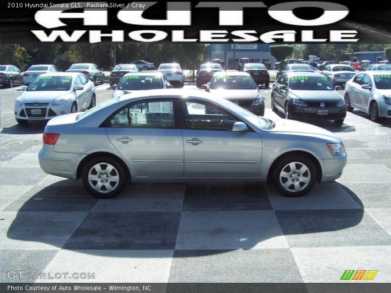 Radiant Silver / Gray 2010 Hyundai Sonata GLS