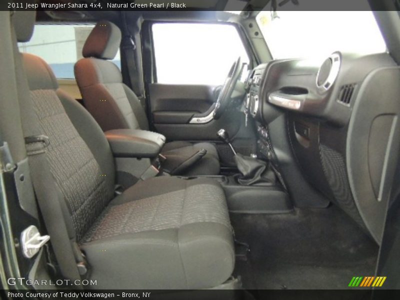 Natural Green Pearl / Black 2011 Jeep Wrangler Sahara 4x4