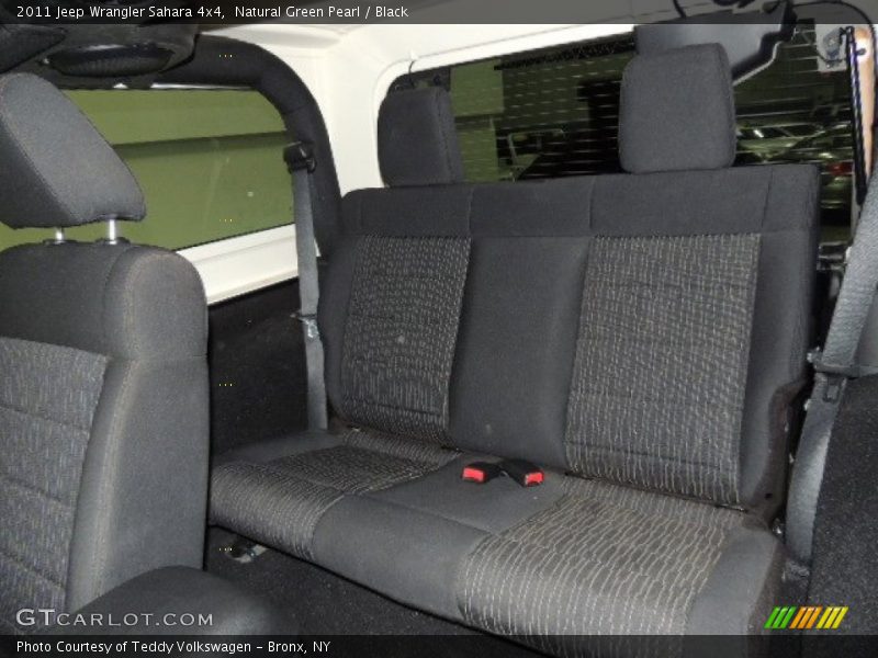Natural Green Pearl / Black 2011 Jeep Wrangler Sahara 4x4