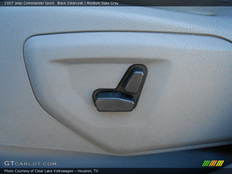 Black Clearcoat / Medium Slate Gray 2007 Jeep Commander Sport