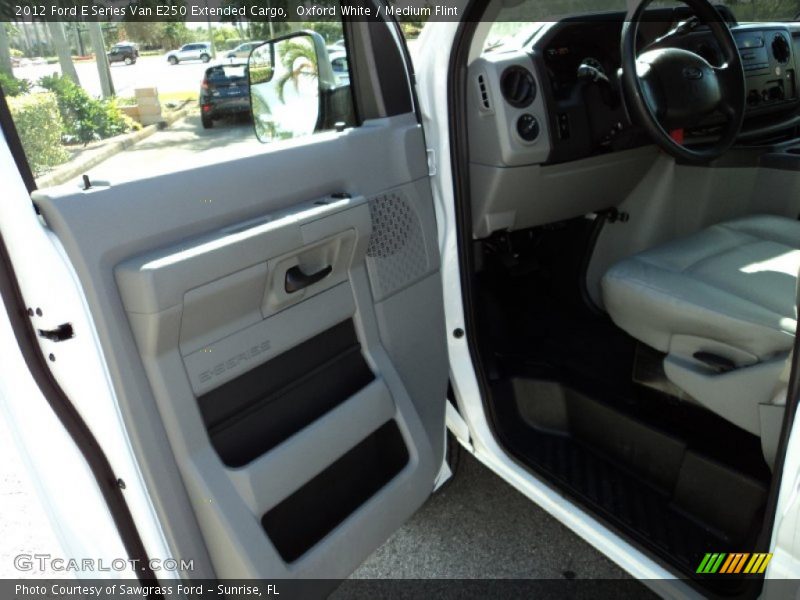 Oxford White / Medium Flint 2012 Ford E Series Van E250 Extended Cargo
