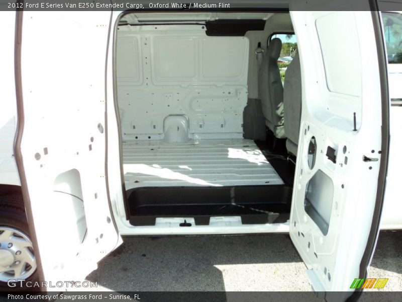 Oxford White / Medium Flint 2012 Ford E Series Van E250 Extended Cargo