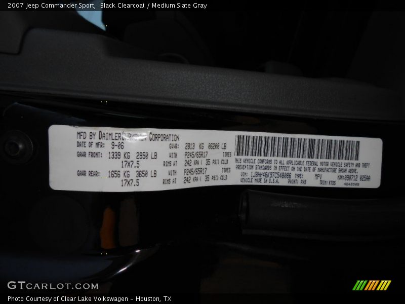 Black Clearcoat / Medium Slate Gray 2007 Jeep Commander Sport