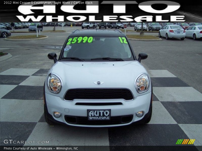 Light White / Carbon Black 2012 Mini Cooper S Countryman