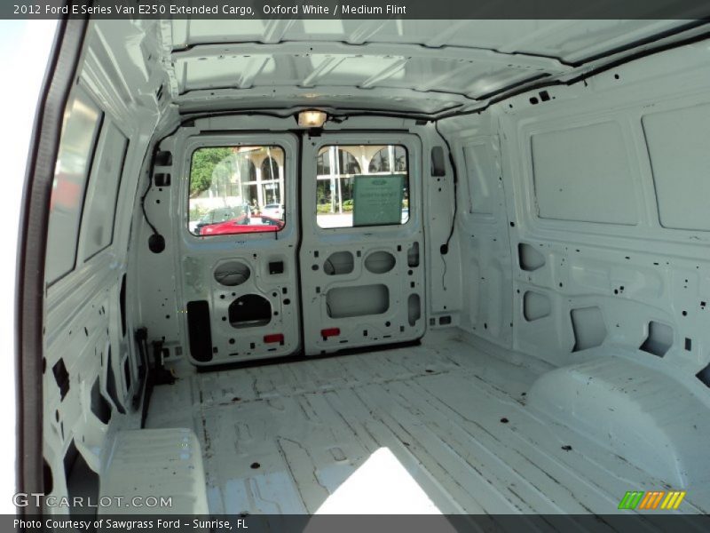 Oxford White / Medium Flint 2012 Ford E Series Van E250 Extended Cargo