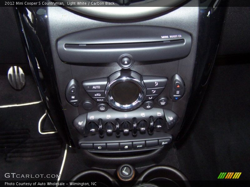 Light White / Carbon Black 2012 Mini Cooper S Countryman