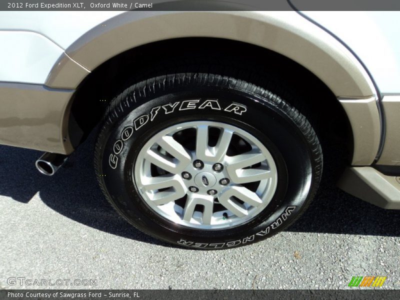 Oxford White / Camel 2012 Ford Expedition XLT
