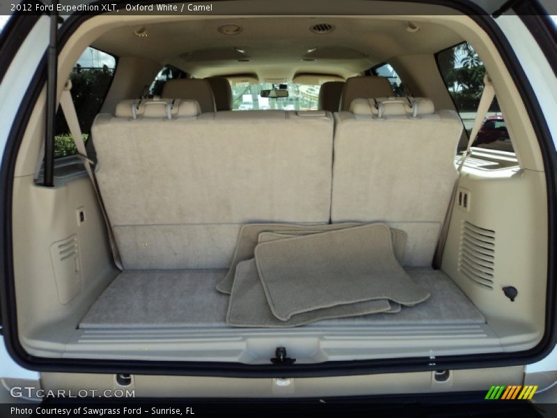 Oxford White / Camel 2012 Ford Expedition XLT