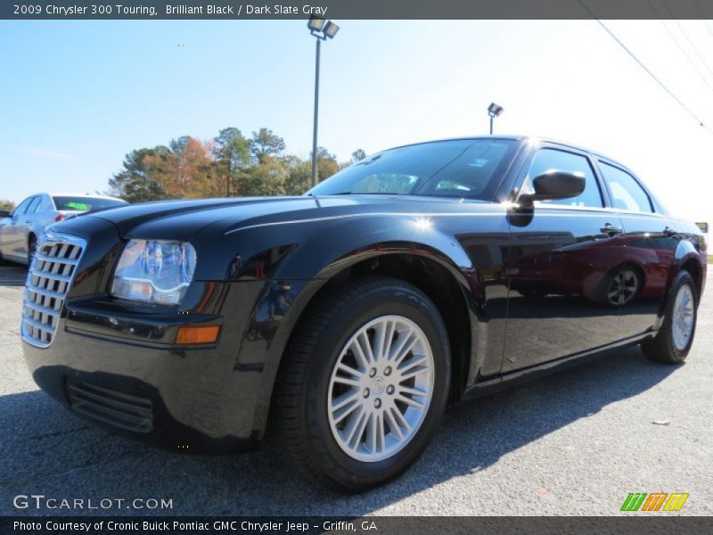 Brilliant Black / Dark Slate Gray 2009 Chrysler 300 Touring