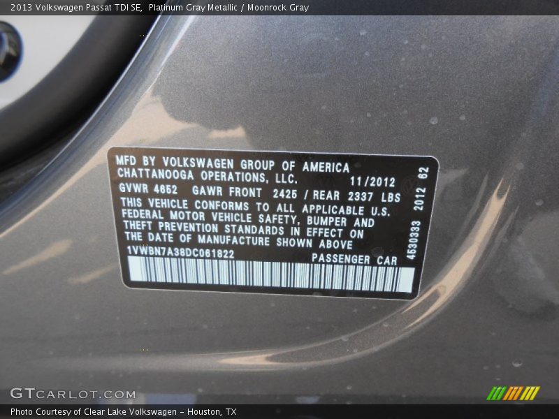 Platinum Gray Metallic / Moonrock Gray 2013 Volkswagen Passat TDI SE