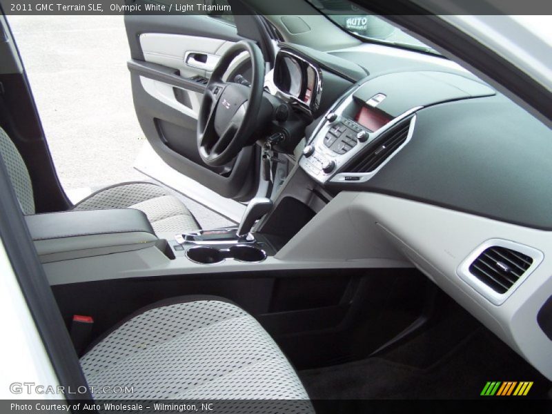 Olympic White / Light Titanium 2011 GMC Terrain SLE