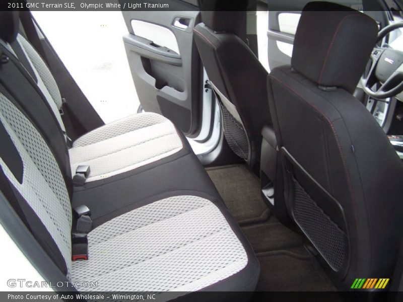 Olympic White / Light Titanium 2011 GMC Terrain SLE