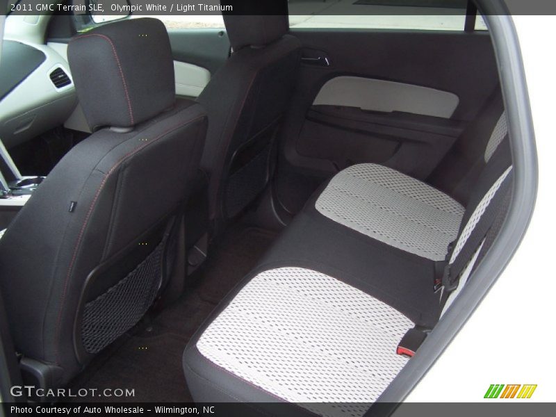 Olympic White / Light Titanium 2011 GMC Terrain SLE
