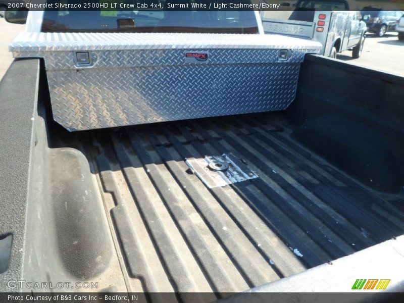 Summit White / Light Cashmere/Ebony 2007 Chevrolet Silverado 2500HD LT Crew Cab 4x4