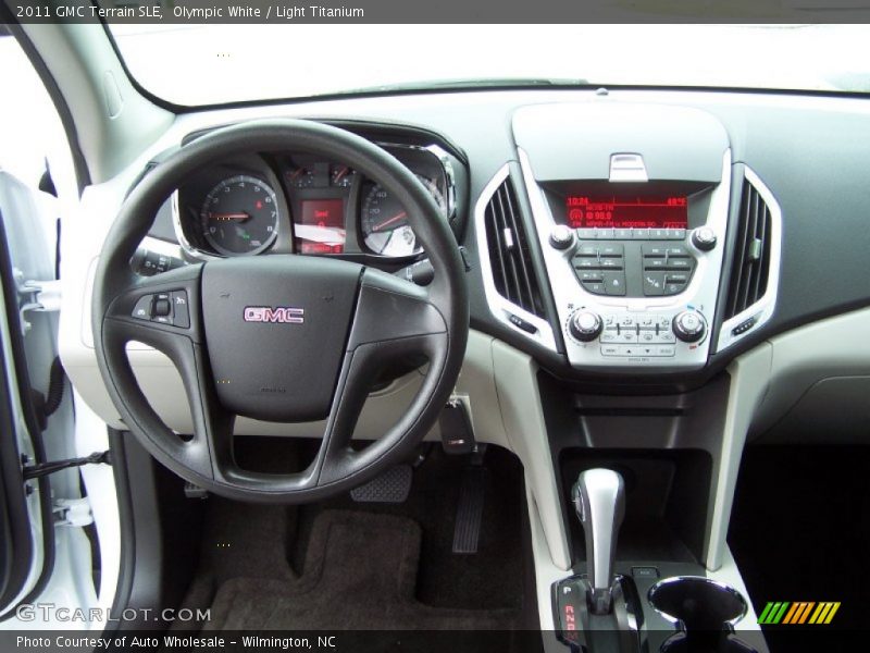 Olympic White / Light Titanium 2011 GMC Terrain SLE