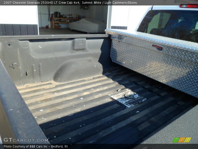 Summit White / Light Cashmere/Ebony 2007 Chevrolet Silverado 2500HD LT Crew Cab 4x4