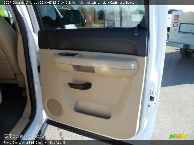 Summit White / Light Cashmere/Ebony 2007 Chevrolet Silverado 2500HD LT Crew Cab 4x4