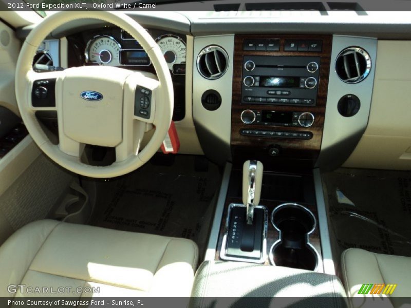 Oxford White / Camel 2012 Ford Expedition XLT