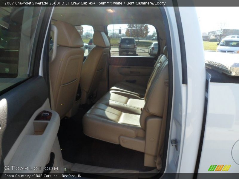 Summit White / Light Cashmere/Ebony 2007 Chevrolet Silverado 2500HD LT Crew Cab 4x4