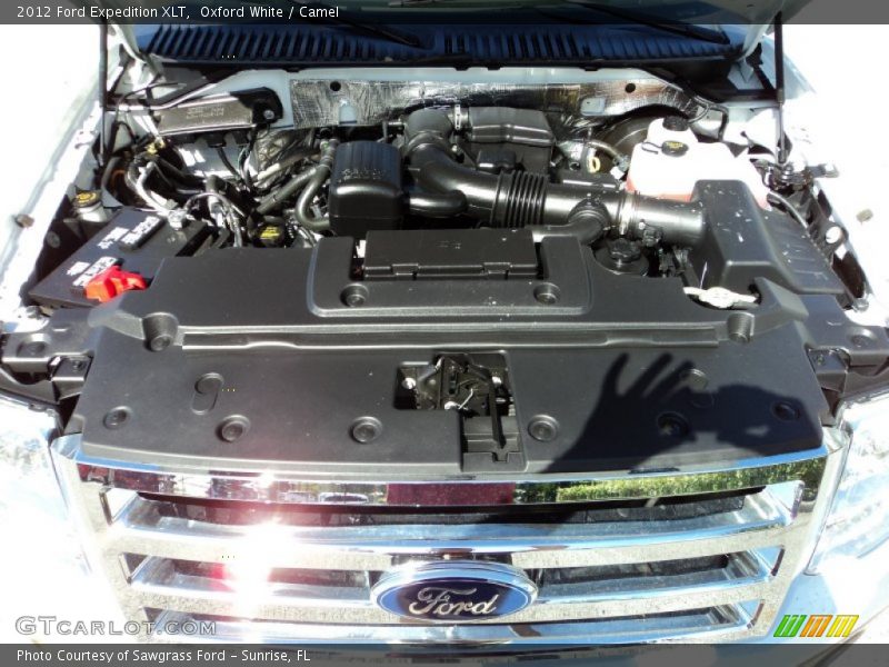 Oxford White / Camel 2012 Ford Expedition XLT