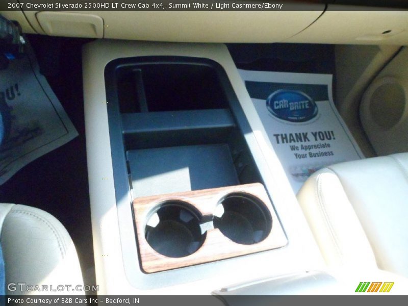 Summit White / Light Cashmere/Ebony 2007 Chevrolet Silverado 2500HD LT Crew Cab 4x4