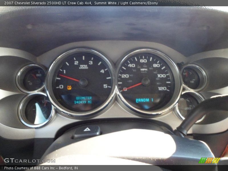 Summit White / Light Cashmere/Ebony 2007 Chevrolet Silverado 2500HD LT Crew Cab 4x4
