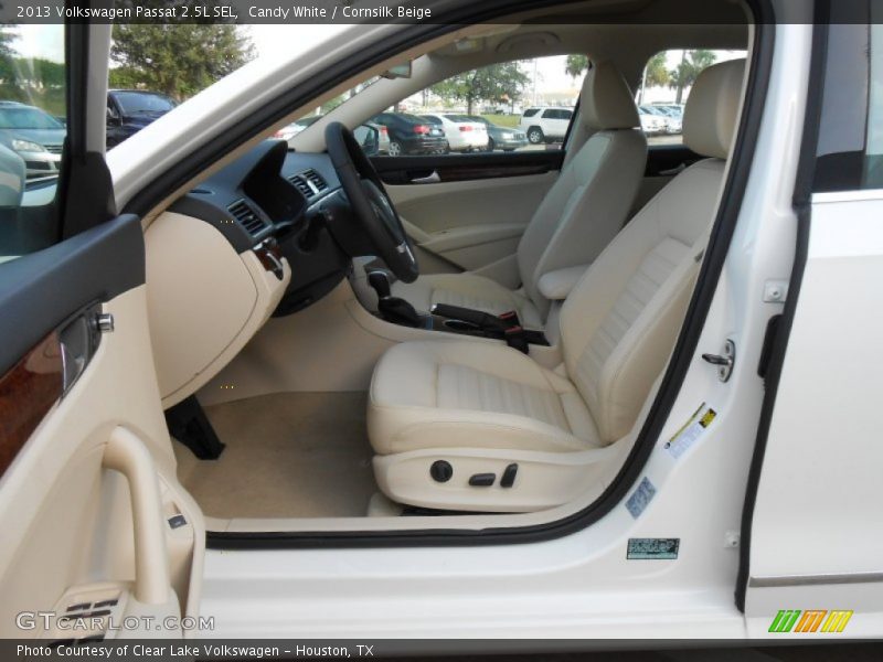 Candy White / Cornsilk Beige 2013 Volkswagen Passat 2.5L SEL