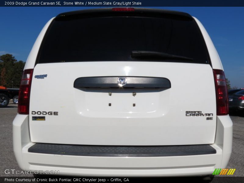Stone White / Medium Slate Gray/Light Shale 2009 Dodge Grand Caravan SE