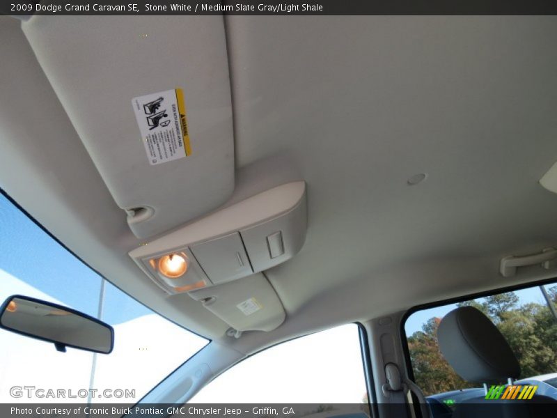 Stone White / Medium Slate Gray/Light Shale 2009 Dodge Grand Caravan SE