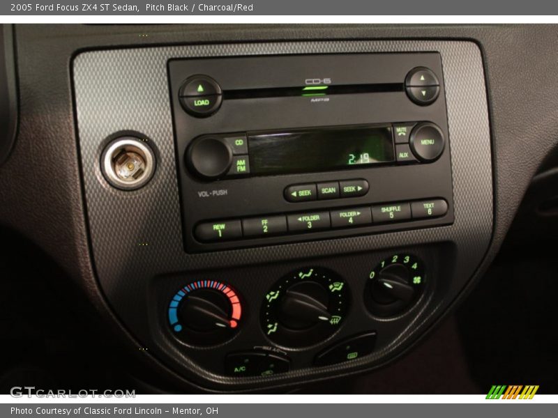 Audio System of 2005 Focus ZX4 ST Sedan