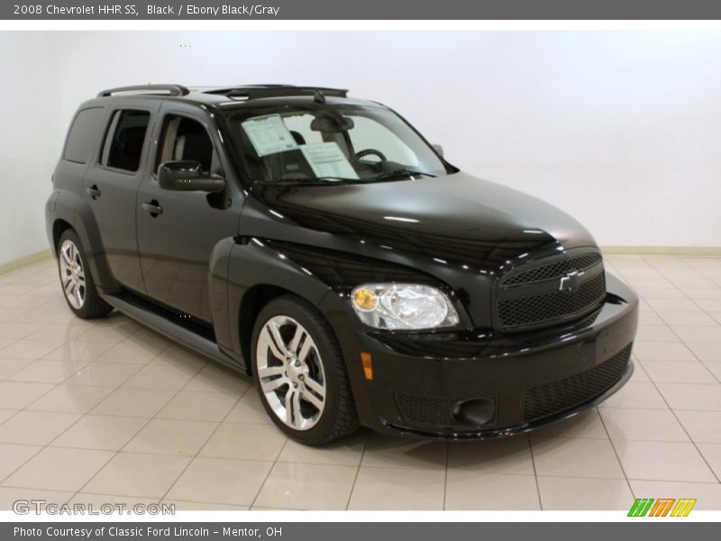 Front 3/4 View of 2008 HHR SS