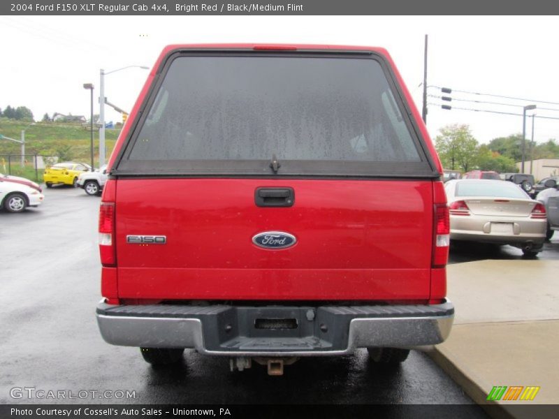 Bright Red / Black/Medium Flint 2004 Ford F150 XLT Regular Cab 4x4