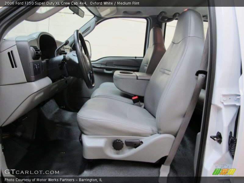  2006 F350 Super Duty XL Crew Cab 4x4 Medium Flint Interior