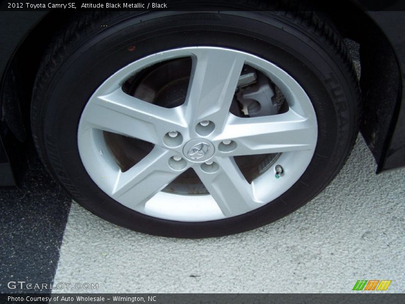 Attitude Black Metallic / Black 2012 Toyota Camry SE