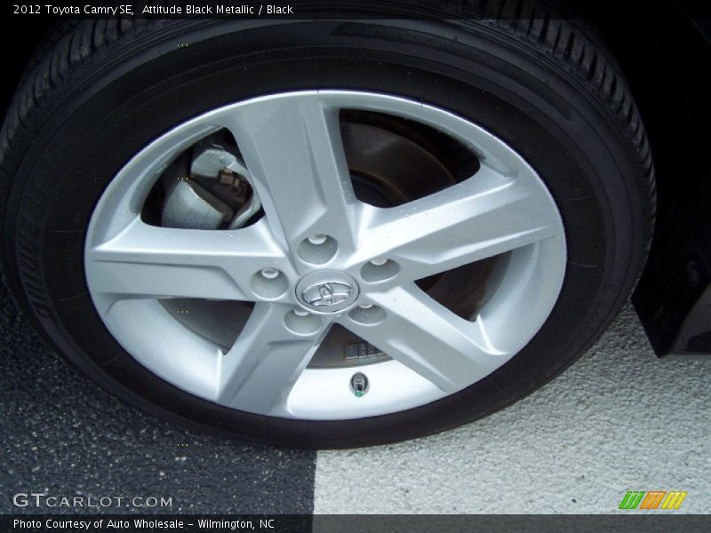 Attitude Black Metallic / Black 2012 Toyota Camry SE