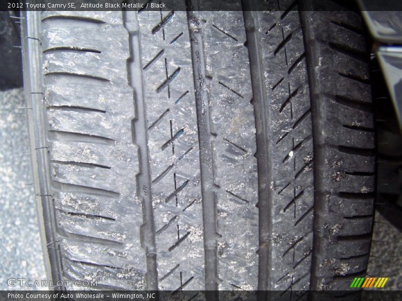 Attitude Black Metallic / Black 2012 Toyota Camry SE