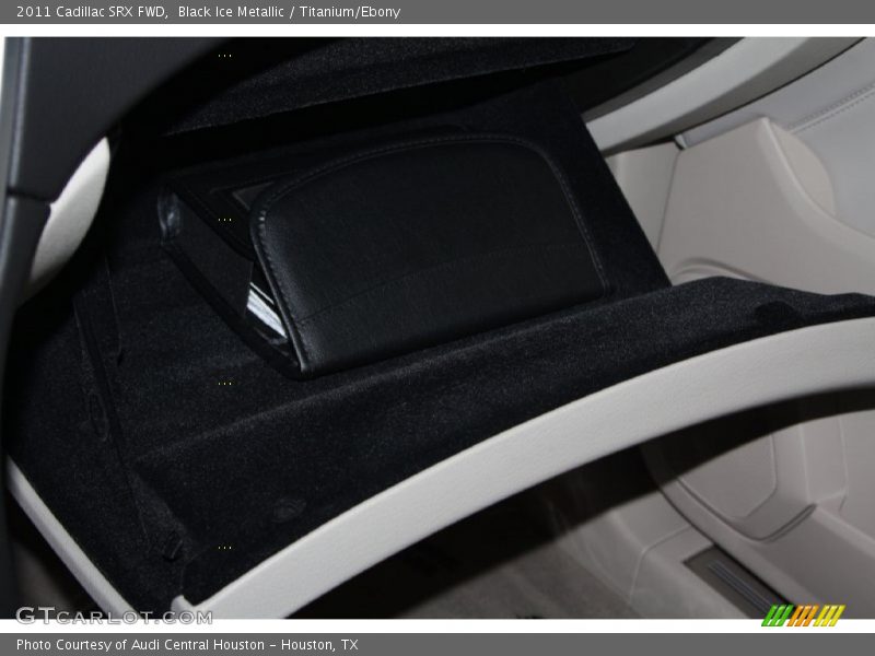 Black Ice Metallic / Titanium/Ebony 2011 Cadillac SRX FWD