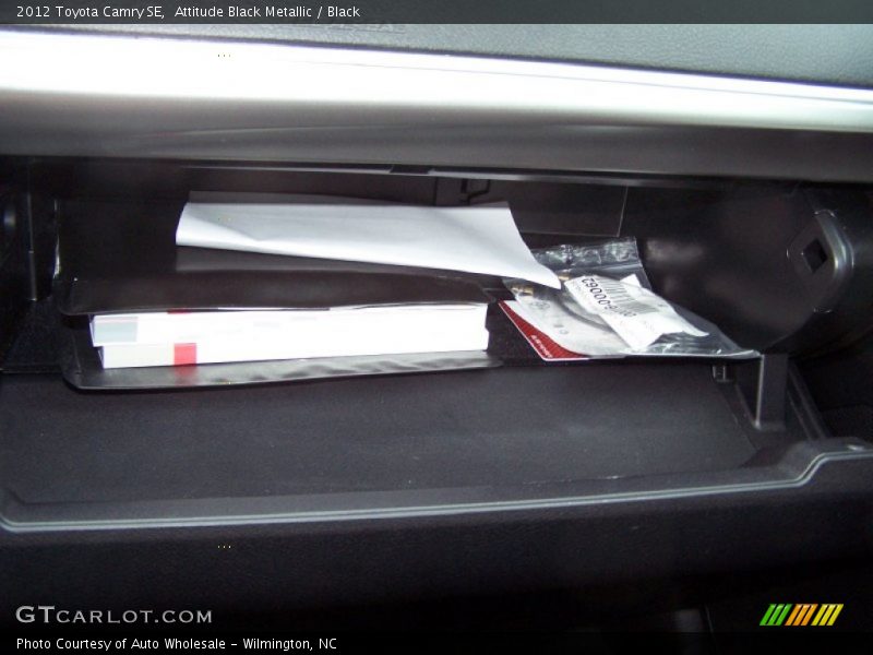 Attitude Black Metallic / Black 2012 Toyota Camry SE