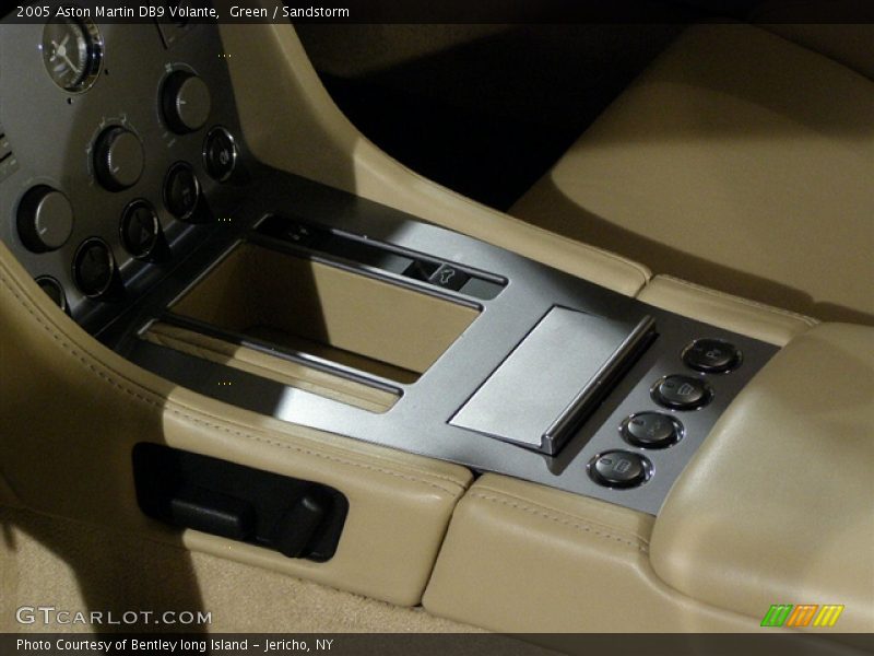 Green / Sandstorm 2005 Aston Martin DB9 Volante