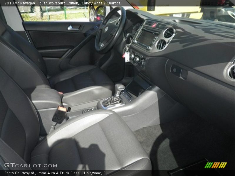 Candy White / Charcoal 2010 Volkswagen Tiguan Wolfsburg Edition