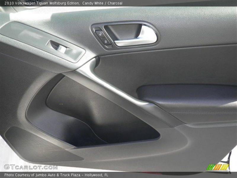 Candy White / Charcoal 2010 Volkswagen Tiguan Wolfsburg Edition