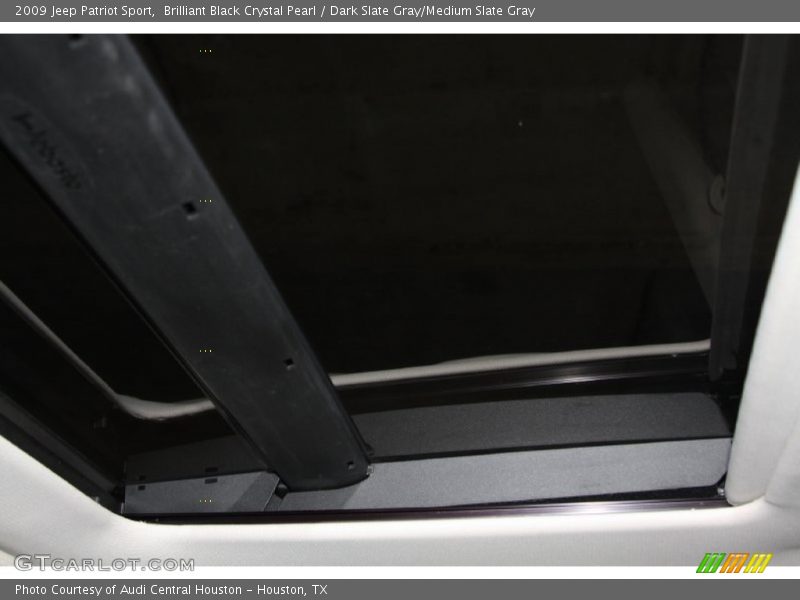 Brilliant Black Crystal Pearl / Dark Slate Gray/Medium Slate Gray 2009 Jeep Patriot Sport