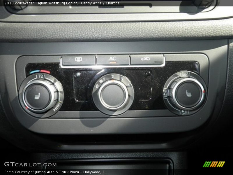 Candy White / Charcoal 2010 Volkswagen Tiguan Wolfsburg Edition
