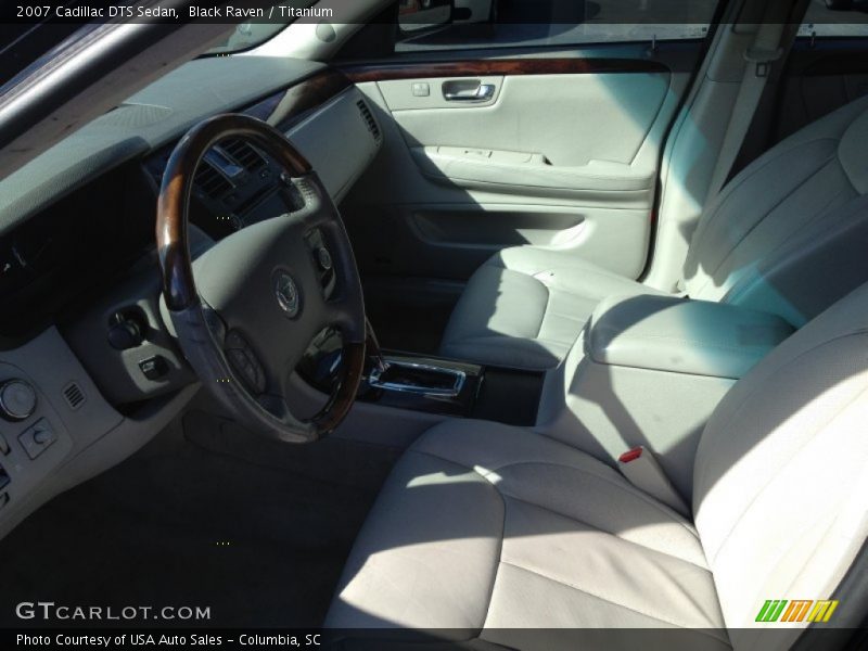 Black Raven / Titanium 2007 Cadillac DTS Sedan