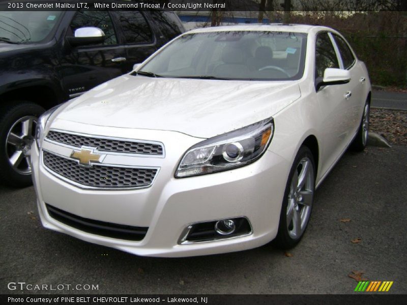 Front 3/4 View of 2013 Malibu LTZ