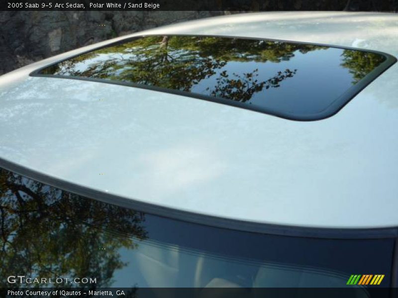Polar White / Sand Beige 2005 Saab 9-5 Arc Sedan