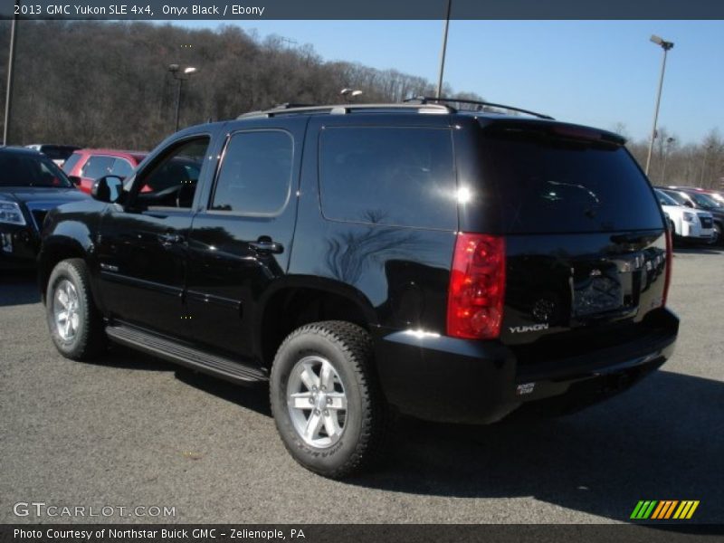 Onyx Black / Ebony 2013 GMC Yukon SLE 4x4